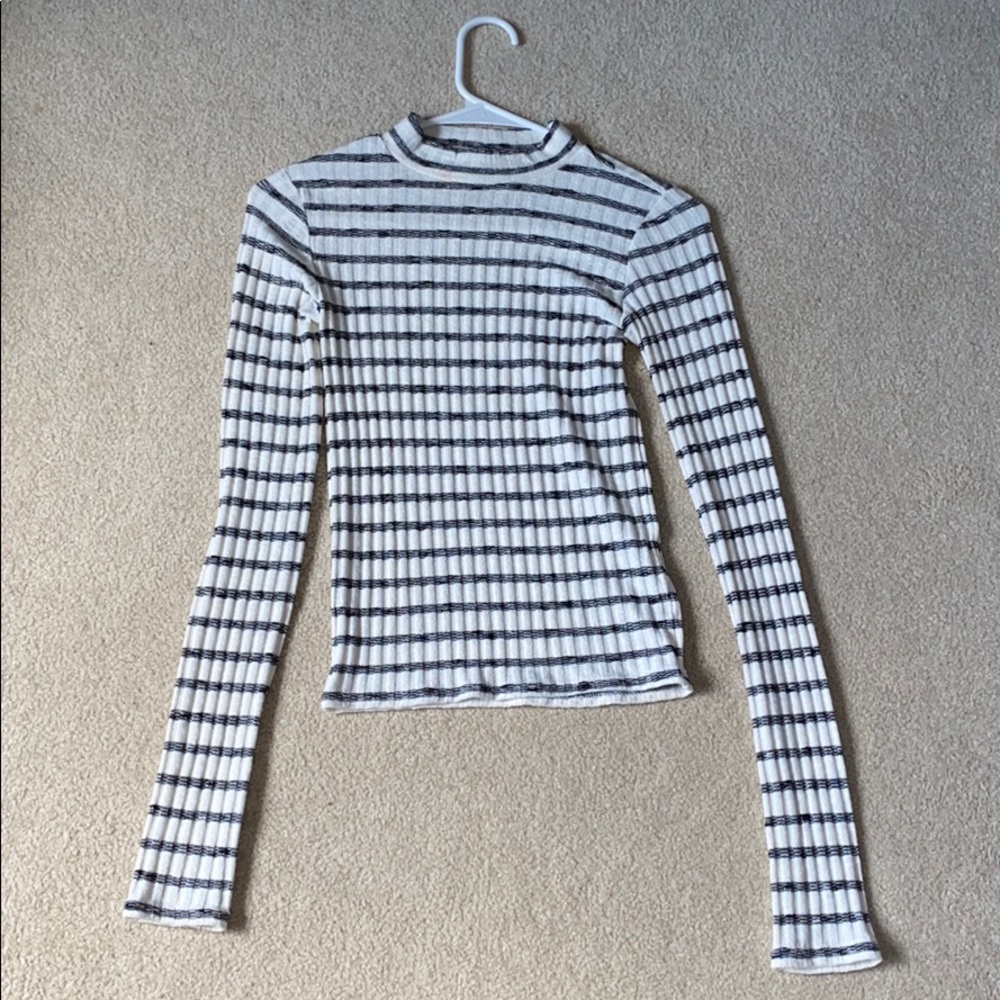 Long sleeve top